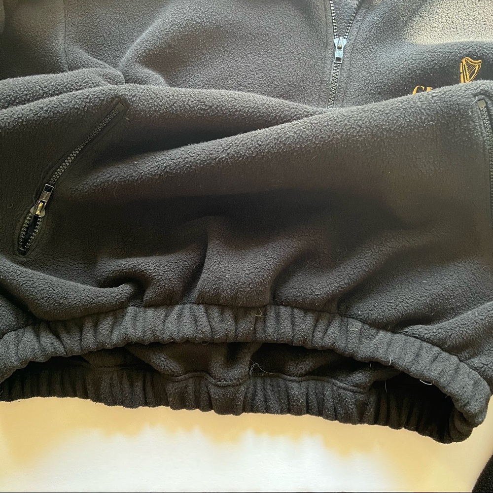 SOLD | Vintage Guinness Black Fleece Zip-Up Jacket - Picture 6 of 9